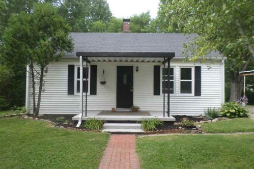 218 Broad St, Spiceland, IN