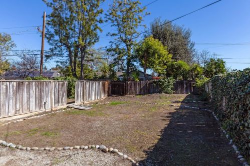 2798 Leigh Ave, San Jose CA  95128-5900 exterior