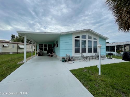 827 Hyacinth Cir, Sebastian, FL 32976-7662