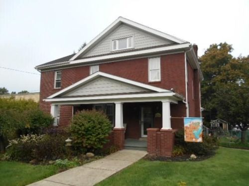 202 7th Ave, Clarion, PA 16214-2009