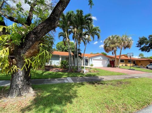 14230 Alamanda Ave, Hialeah FL  33014-2909 exterior