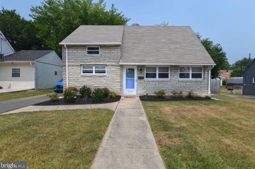 1507 Binder Ln, Wilmington, DE 19805-1227