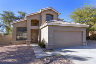 21960 70th Dr, Glendale, AZ 85310-5938