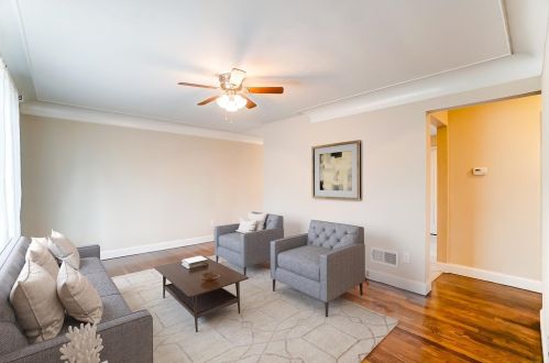 3954 Cedarwood Pl, Cincinnati, OH 45213-2382