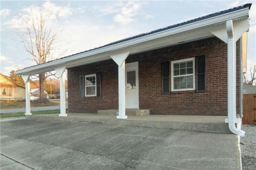 7601 Main St, Lanesville, IN 47136-8613