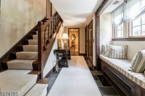 20 Gordon Pl, Verona NJ  07044-2608 exterior