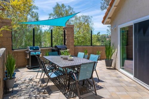 11705 Caminito De Las Missiones, San Diego CA 92128-3343 exterior