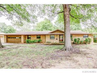 1630 Arbor Dr, Bartlesville, OK 74006-5905