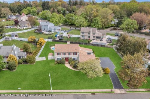 14 Brandywine Way, Middletown, NJ 07748-2535