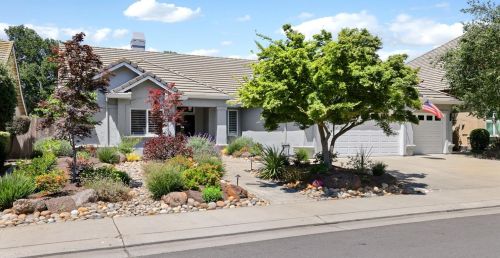 119 Applewood Dr, Lodi, CA 95242-8319