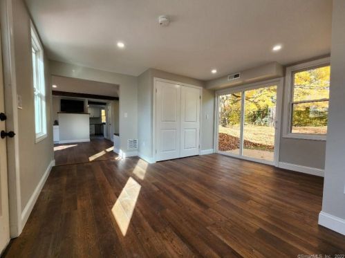 222 Thorpe Ave, Meriden CT  06450-9206 exterior