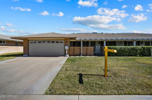 10608 Roundelay Cir, Sun City, AZ 85351-1852