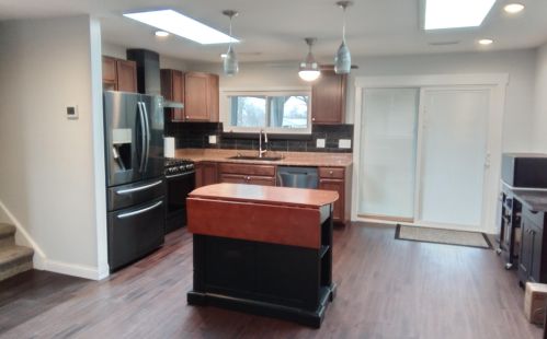 117 Honeysuckle Dr, Florence, KY 41042-2139