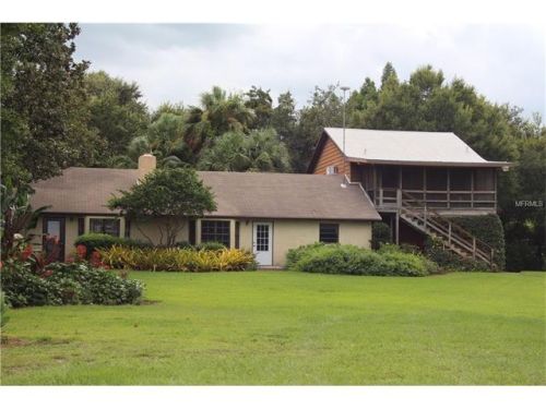1324 Center St, Dundee, FL 33838