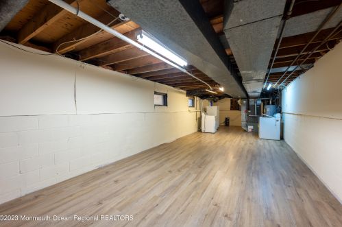 1 Brunswick Dr, Wall Township NJ  07731-1722 exterior