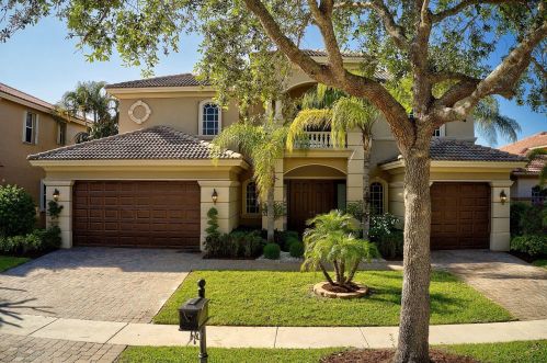 8753 Wellington View Dr, West Palm Beach, FL 33411-5309