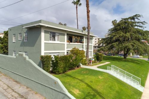29 Kennebec Ave, Long Beach, CA 90803-2428