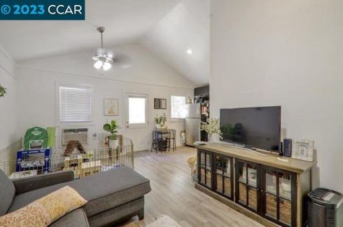 4189 East Ave, Livermore CA  94550-4956 exterior