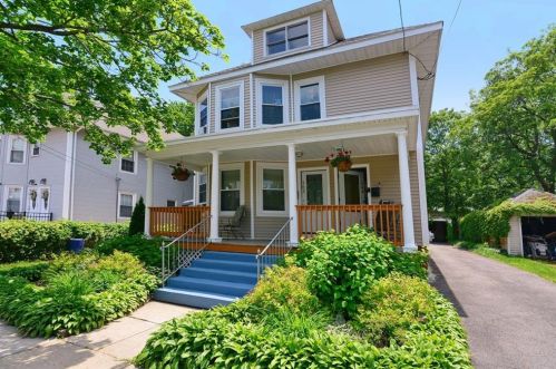 162 Armington St, Providence, RI 02905-4037