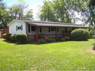 7680 Hayes Rd, Wayne, OH 44093-9718