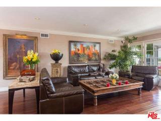 2050 Linda Flora Dr, Los Angeles CA  90077-1407 exterior