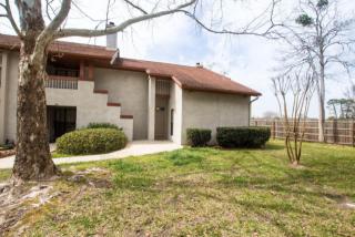 2006 Wood Hill Dr, Jacksonville, FL 32256-7981