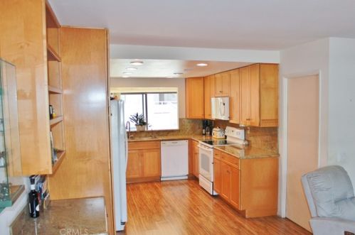 26 Goodwill Ct, Newport Beach, CA 92663-2347