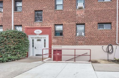 91 Tulip Ave, Floral Park NY  11001-1962 exterior