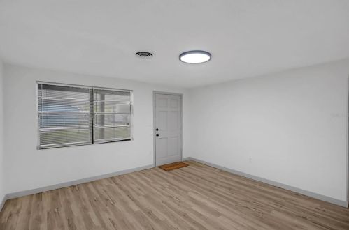 622 Woodland Ave, Lakeland, FL 33801-3048