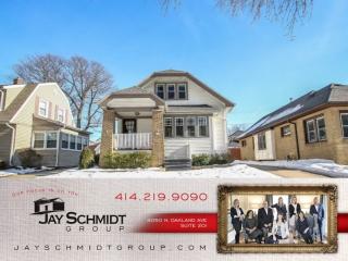 4152 Larkin St, Milwaukee, WI 53211-1936