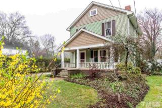 611 Trollinger St, Burlington, NC 27215-3801