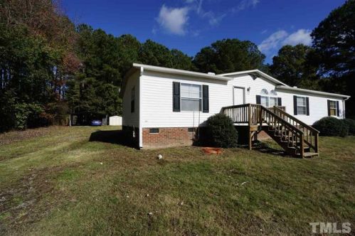 70 Emily Ln, Youngsville, NC 27596-9601