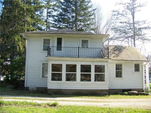3036 Meridian Rd, Youngstown, OH 44511-2014