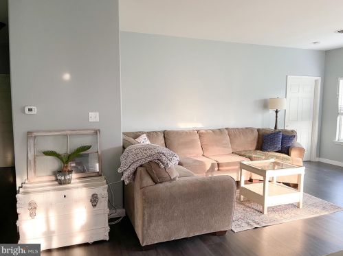 114 Chanticleer Cir, Camden-Wy DE  19934-5401 exterior