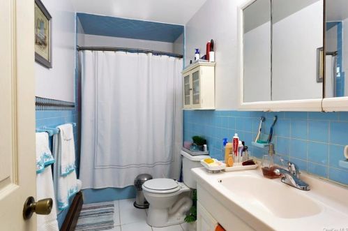 1 Intervale Ave, White Plains NY  10603-1708 exterior