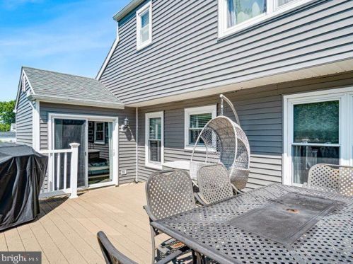 6 Hampshire Ct, Erial NJ exterior