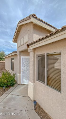 1501 Braddock Dr, Sierra Vista, AZ 85635-4486