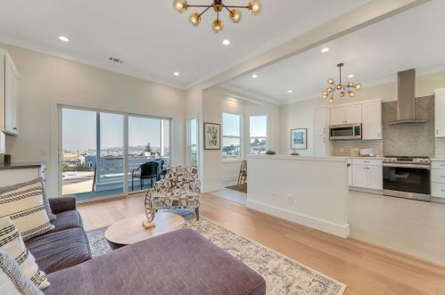 321 Castro St, San Francisco, CA 94114-1504