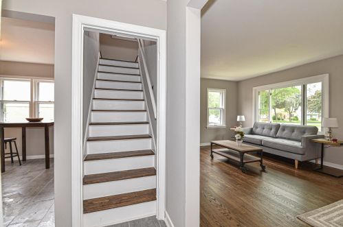 8912 Auer Ave, Milwaukee WI  53222-3624 exterior