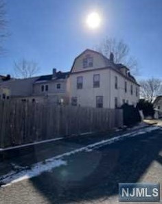 76 Gordon St, Ridgefield Park NJ  07660-1149 exterior