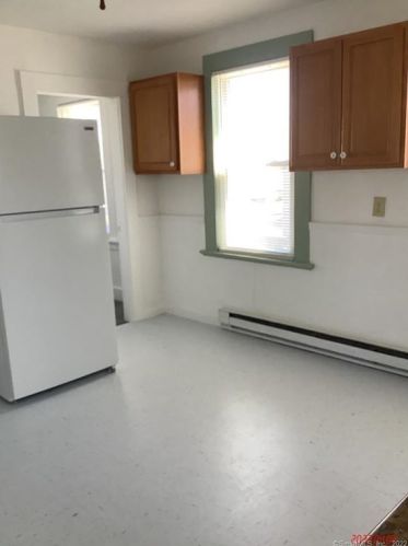 28 George St, Wallingford CT 06492-4008 exterior