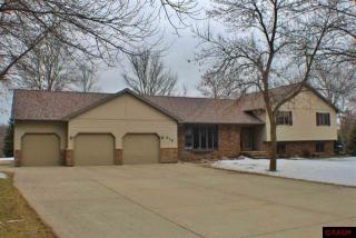 316 Hensonshire Dr, Mankato, MN 56001-9349