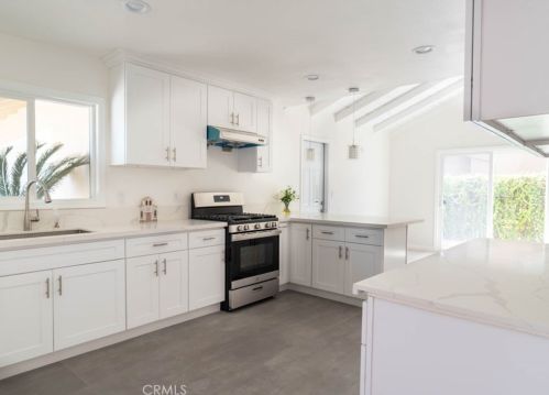 1485 Lassiter Dr, Walnut CA  91789-1210 exterior