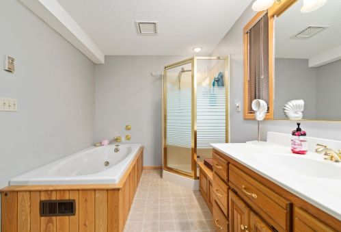 29518 Rustic Ln, Merrifield MN  56465-4330 exterior