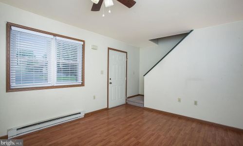 10-A Taylor Dr, Shraders, PA 17084-9752