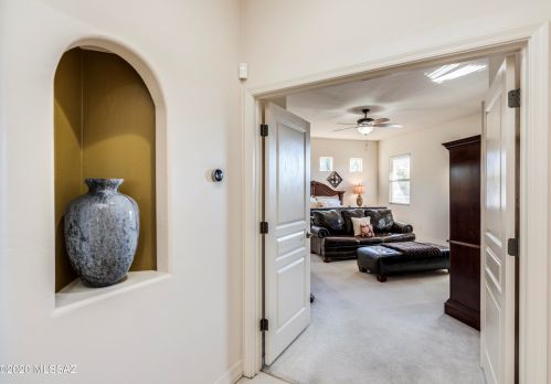 976 Josephine Saddle Pl, Green Valley AZ 85614-6302 exterior