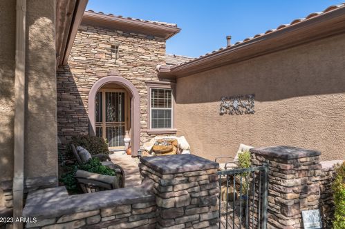15426 Miramonte Ct, Sun City, AZ 85374-2051
