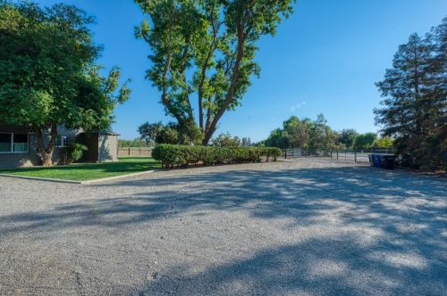16212 Ward Ave, Grayson, CA 95363-9702