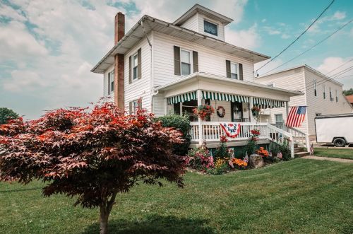 321 Main St, Homer City, PA 15748-1227