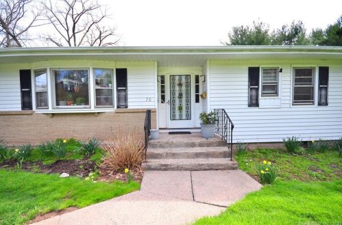 70 Kirkwood Rd, Hartford, CT 06117-2831